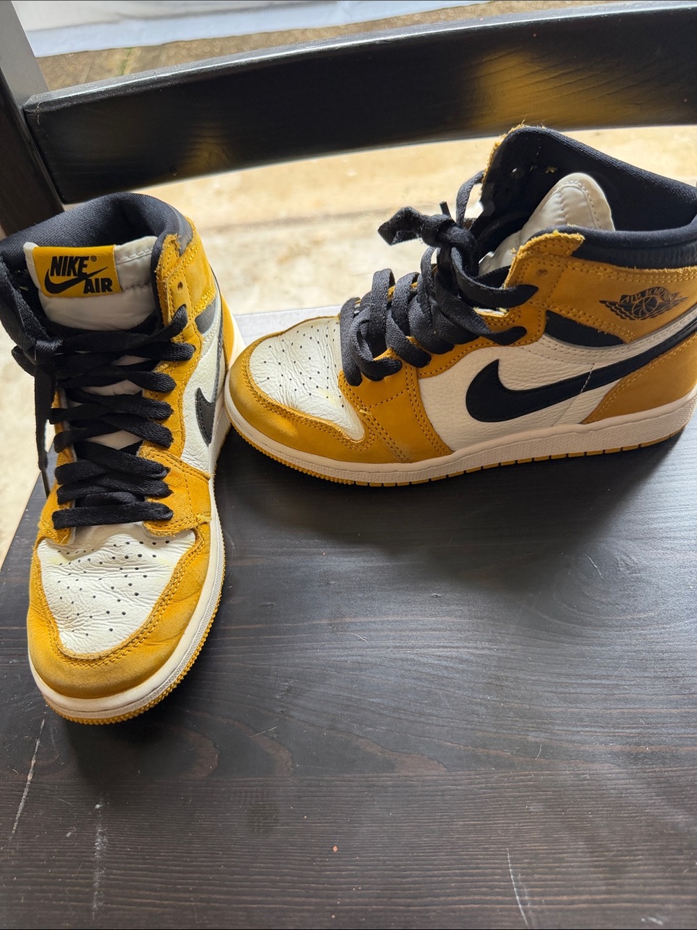 Nike Kids High-Top Sneakers in Yellow, Black & White